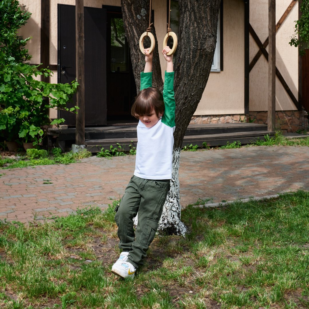 Wooden gymnastic rings for kids by Goodevas